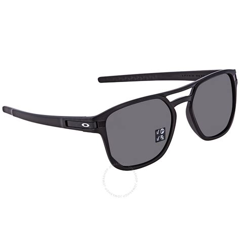 Oakley™ Latch Beta OO9436 Square Sunglasses .